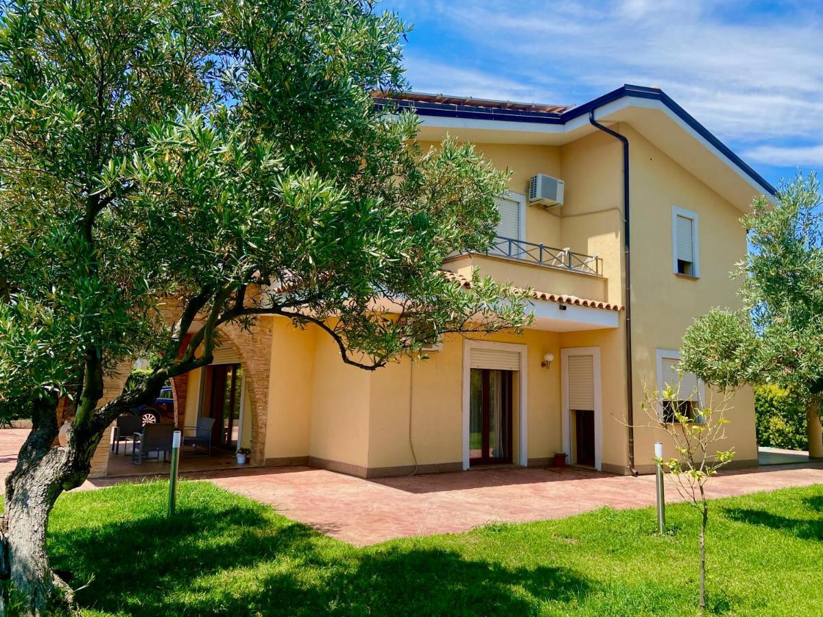 Villa Aurelio Squillace Exterior photo